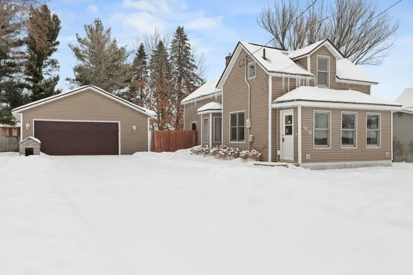 $192,500 | 310 Trondheim Road, Kenyon, MN 55946