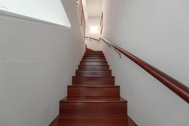 $4,000 | 3131 Northeast 188th Street, Unit 11213, Aventura, FL 33180