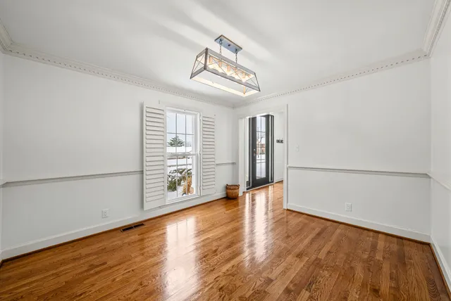 $960,000 | 643 Cornwall Road, Clarksville, TN 37043