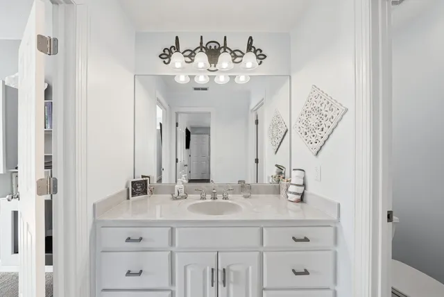 $960,000 | 643 Cornwall Road, Clarksville, TN 37043