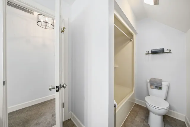 $960,000 | 643 Cornwall Road, Clarksville, TN 37043