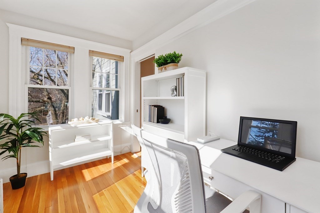 6 Maple Road Melrose, MA 02176 - Photo 11 of 39