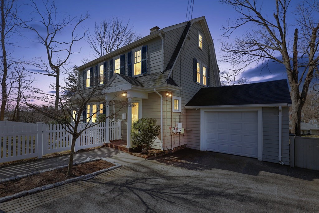 6 Maple Road Melrose, MA 02176 - Photo 29 of 39