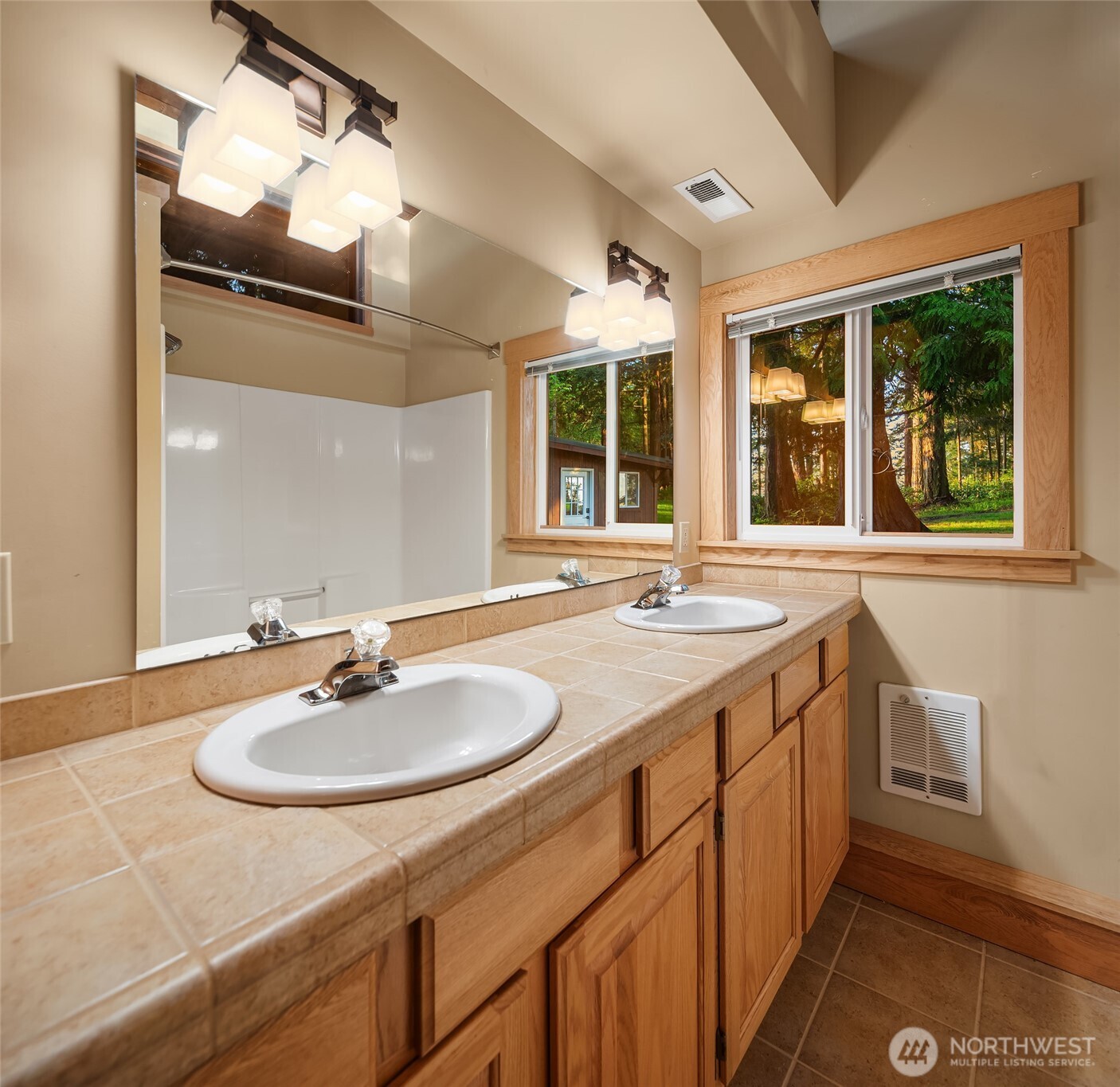 6256 South Neupert Road Freeland, WA 98249 - Photo 20 of 39