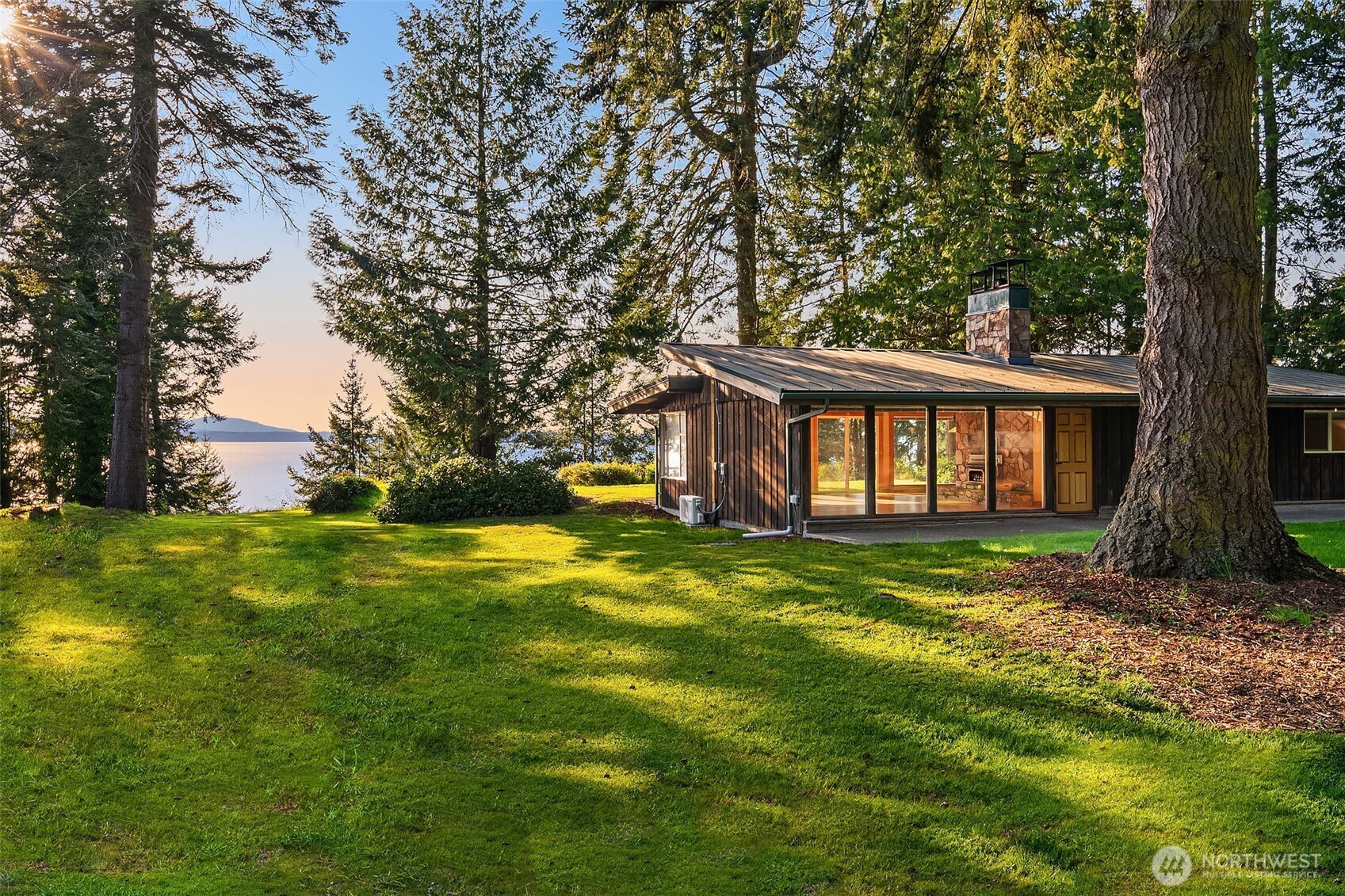 6256 South Neupert Road Freeland, WA 98249 - Photo 24 of 39