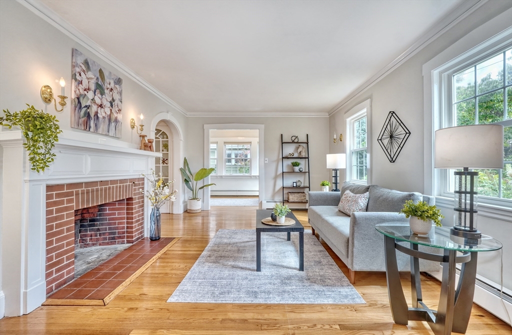 76 Lovell Road Melrose, MA 02176 - Photo 2 of 42 Gallery Image 2