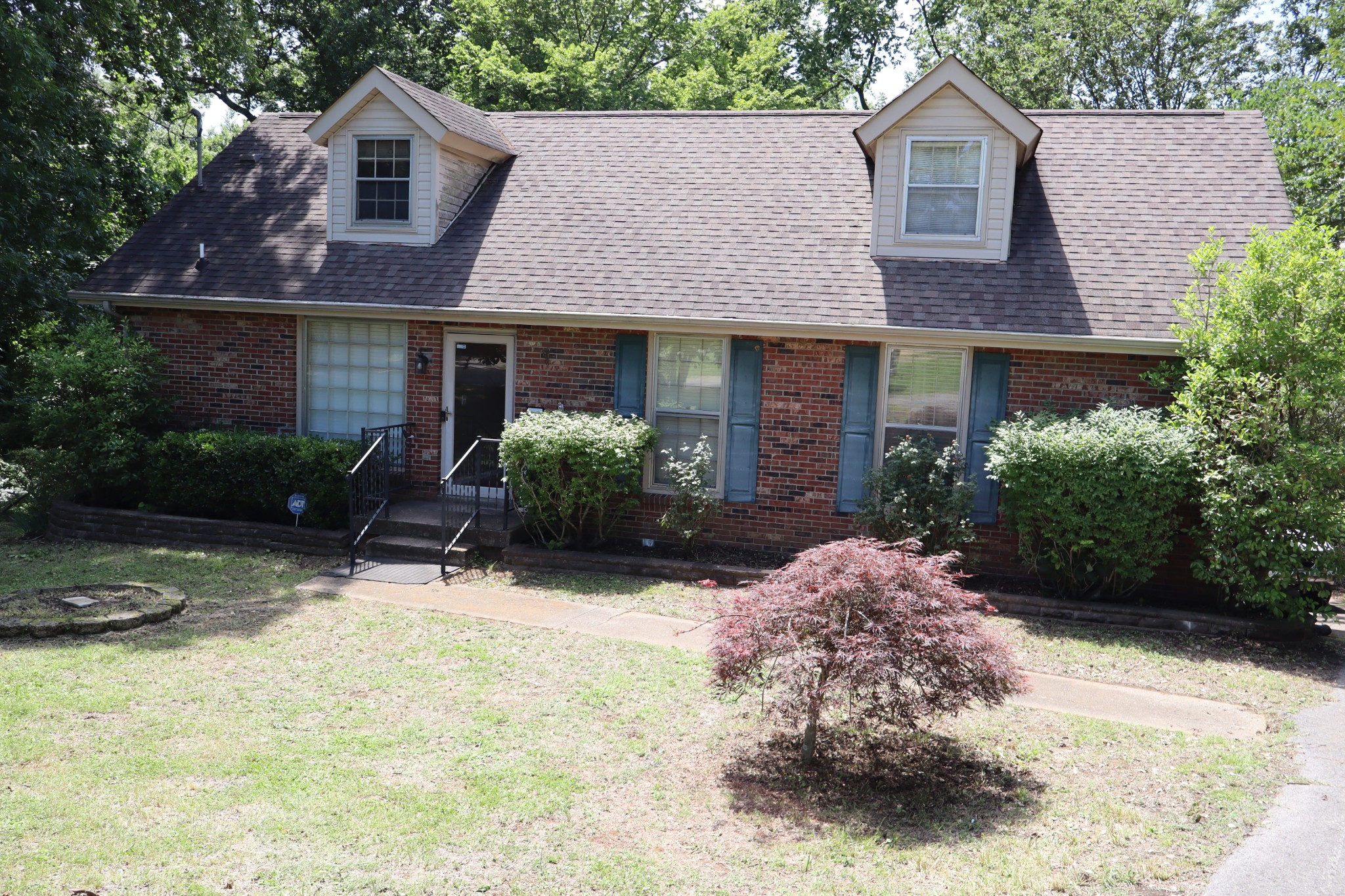 236 Santa Rosa Court Old Hickory, TN 37138 - Photo 4 of 43