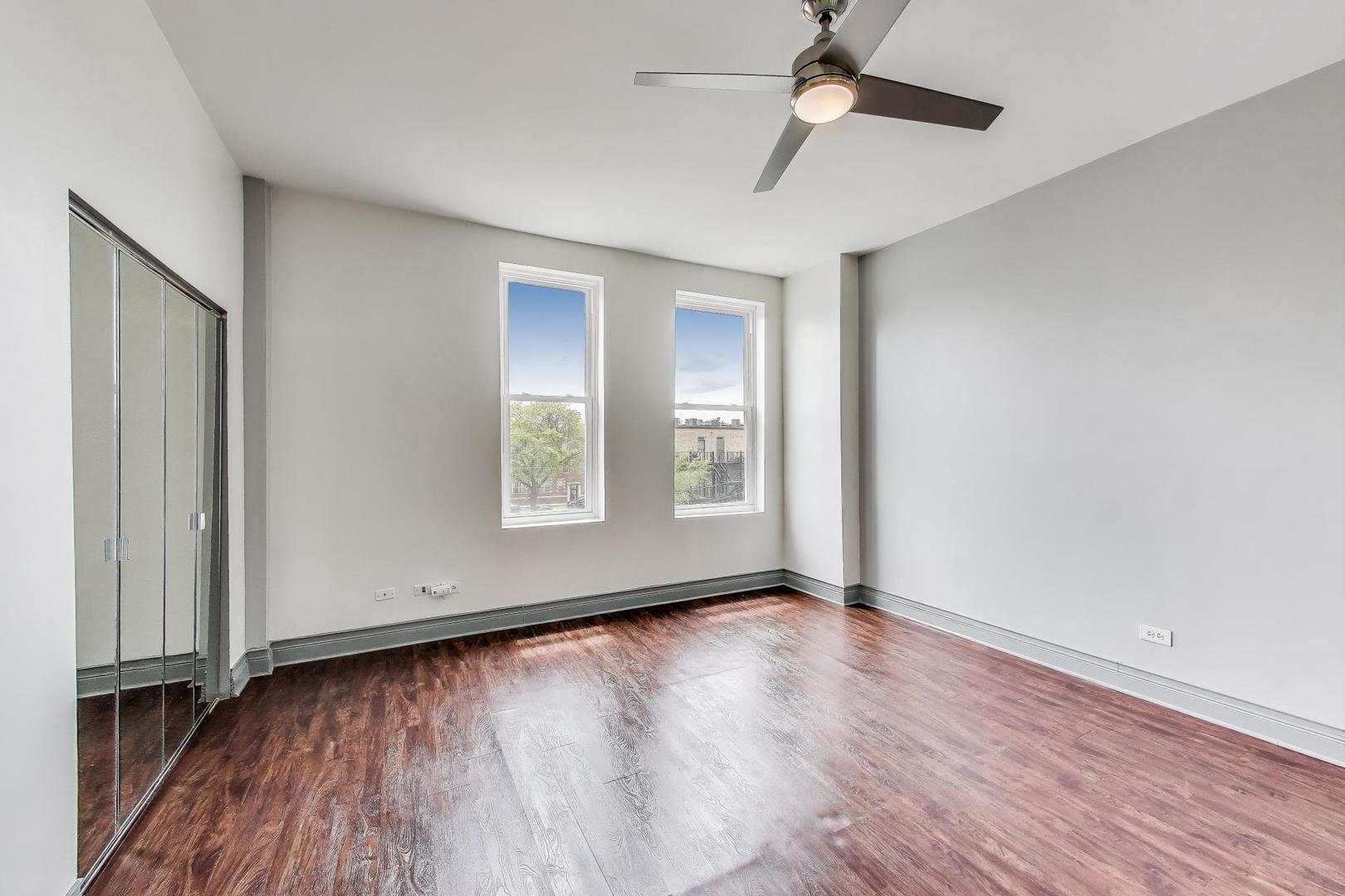 737 East 50th Street, Unit 4 Chicago, IL 60615 - Photo 18 of 33