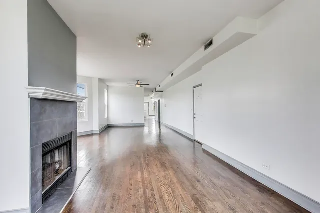 $324,900 | 737 East 50th Street, Unit 4, Chicago, IL 60615