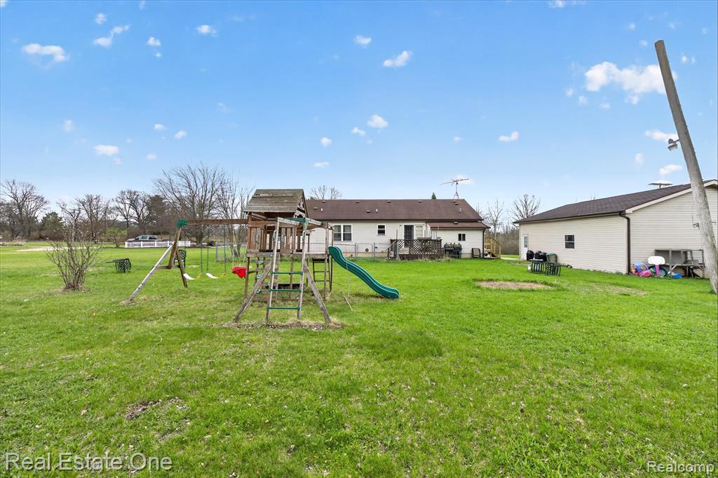 7841 Bergin Road Howell, MI 48843 - Photo 27 of 36 Gallery Image 27