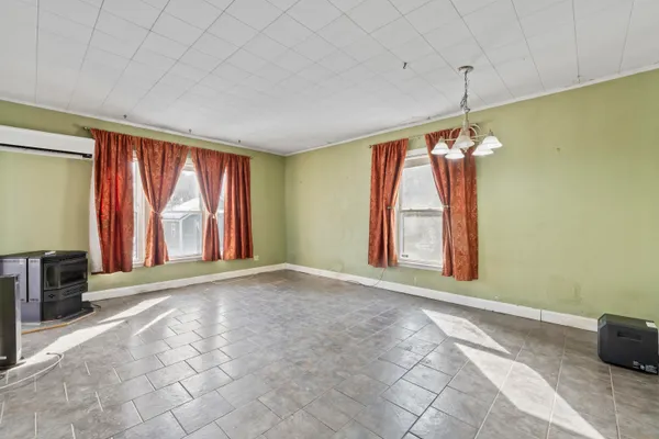 $398,000 | 8 Prospect Street, Waterville, ME 04901