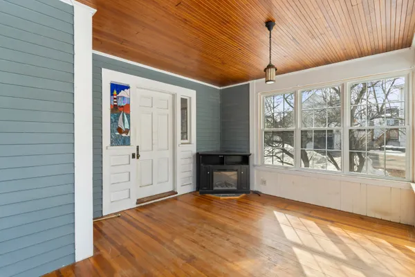 $398,000 | 8 Prospect Street, Waterville, ME 04901