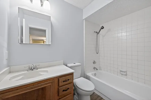 $265,000 | 2203 Newbury Drive, Arlington, TX 76014