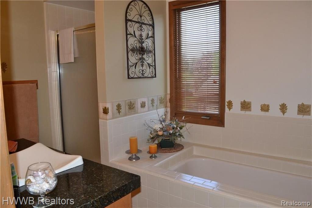 3424 Wedgewood Drive Rochester Hills, MI 48306 - Photo 29 of 43