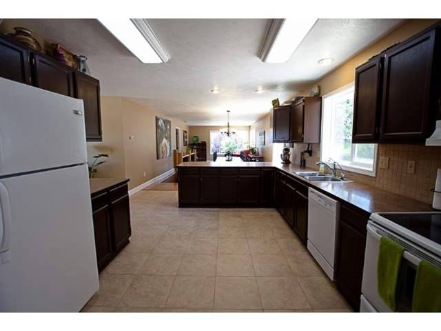 21710 North Hazard Road Spokane, WA 99208 - Photo 3 of 8