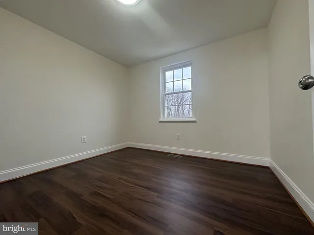 $565,000 | 11 Brucetown Court, Baltimore, MD 21228