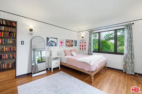 $3,559,000 | 2042 Balmer Drive, Los Angeles, CA 90039