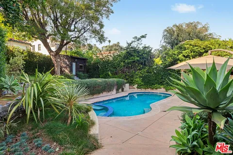 $3,559,000 | 2042 Balmer Drive, Los Angeles, CA 90039