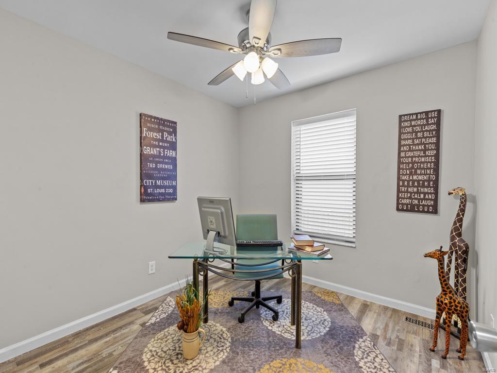 2927 Rutger Street St. Louis, MO 63104 - Photo 10 of 17 Gallery Image 10