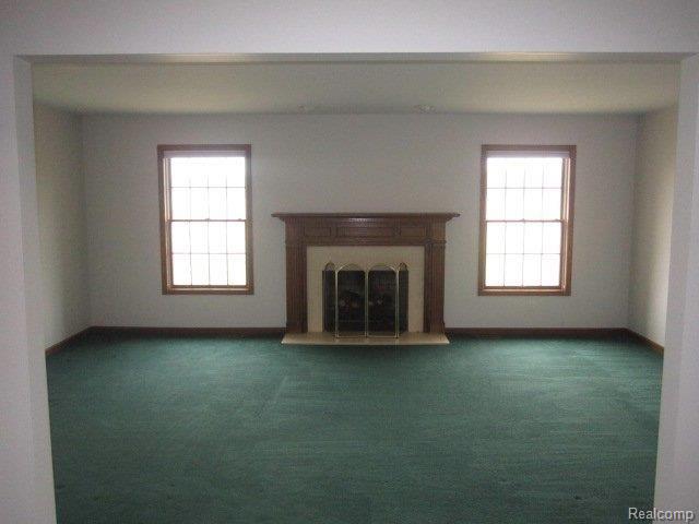 10033 Division Road Casco, MI 48064 - Photo 5 of 13 IMG_3693.JPG