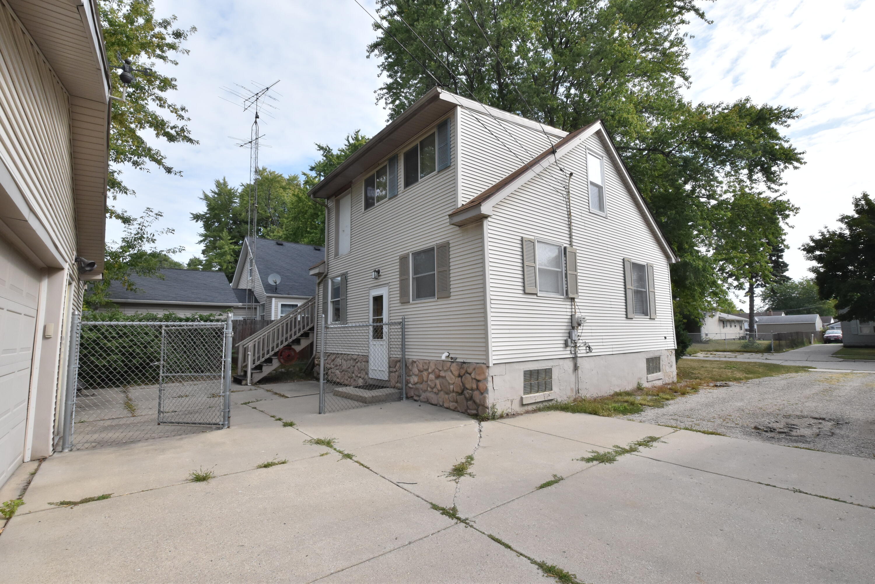 5518 40th Avenue Kenosha, WI 53144 - Photo 28 of 35 MMG_0016