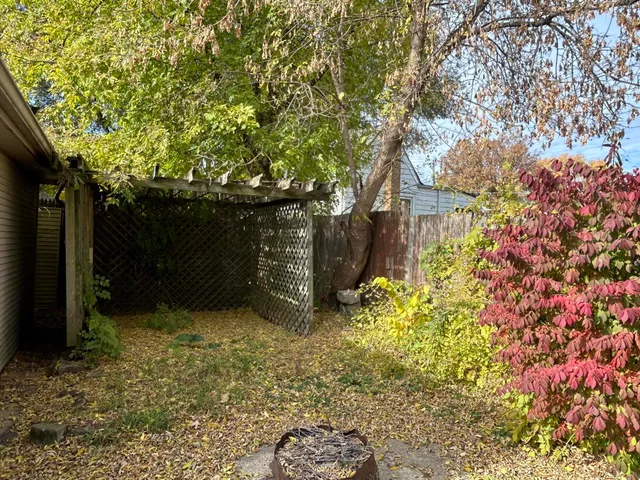 $199,900 | 5518 40th Avenue, Kenosha, WI 53144