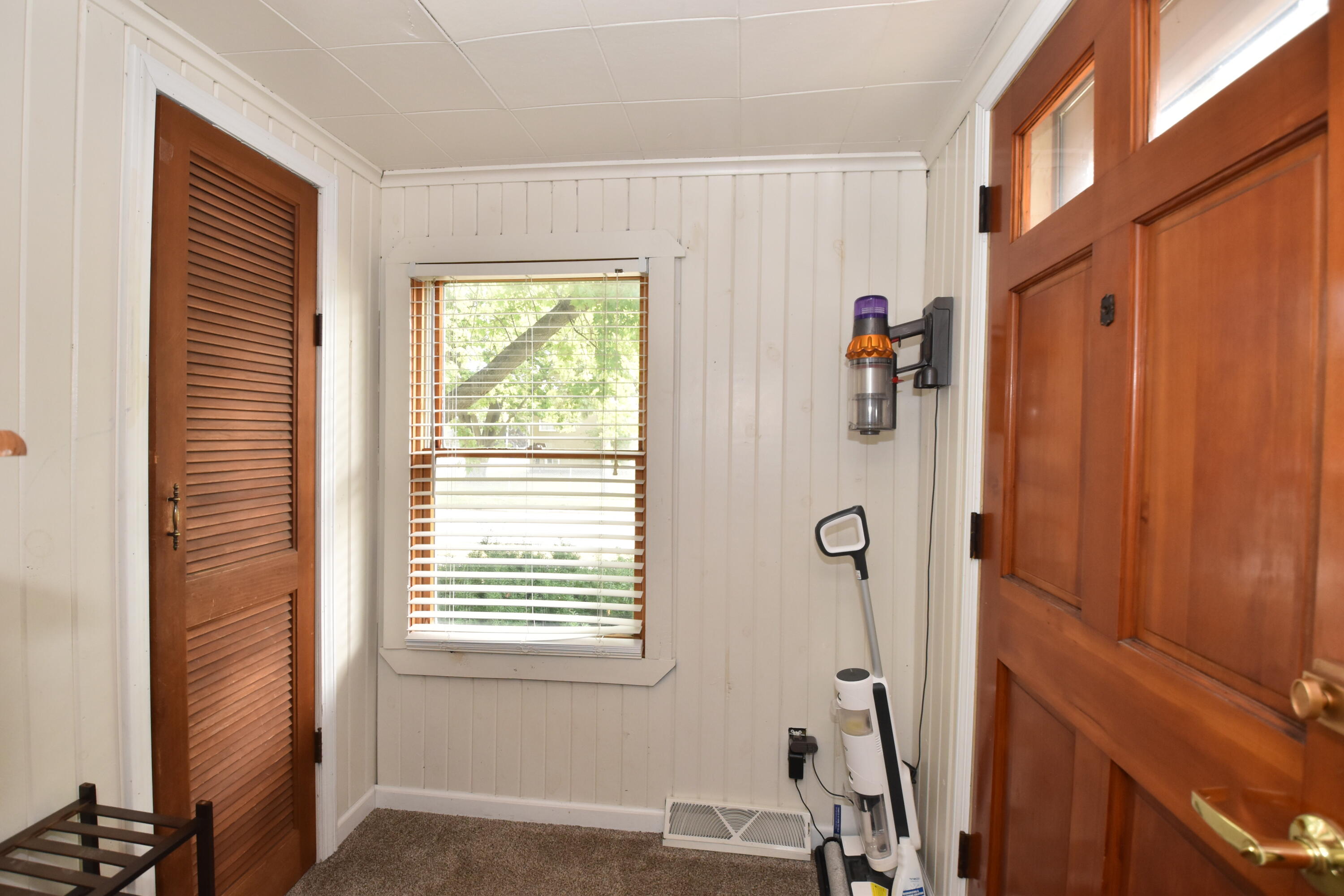 5518 40th Avenue Kenosha, WI 53144 - Photo 8 of 35 MMG_0030