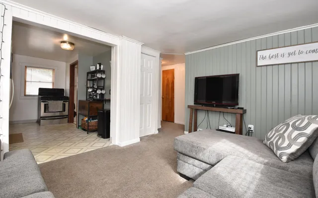 $199,900 | 5518 40th Avenue, Kenosha, WI 53144