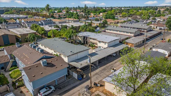 $2,299,999 | 1348 East San Bruno Avenue, Fresno, CA 93710