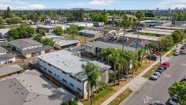 $2,299,999 | 1348 East San Bruno Avenue, Fresno, CA 93710