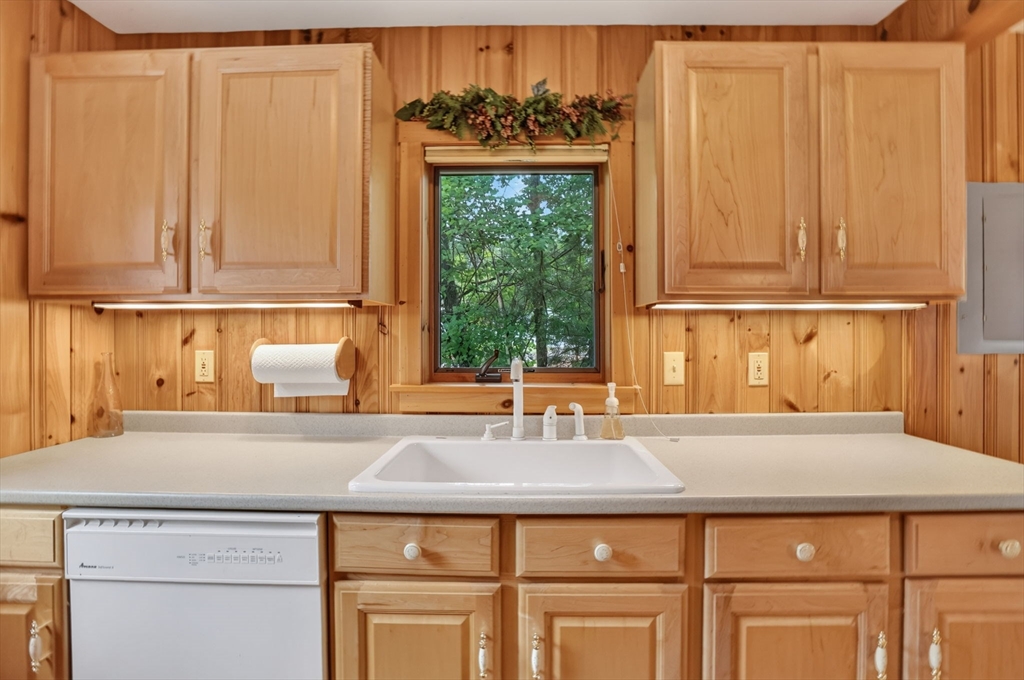 15 Craig Road Holland, MA 01521 - Photo 33 of 42