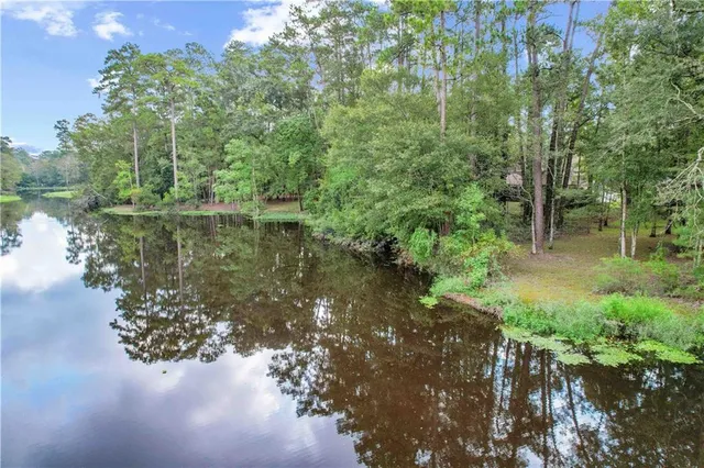 $3,500 | 8063 Winners Circle, Mandeville, LA 70448