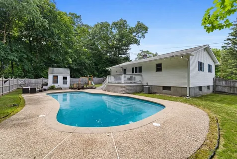 $619,000 | 447 Shawsheen Street, Tewksbury, MA 01876