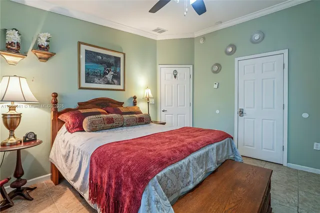 $255,900 | 3713 Wild Violet Avenue, Sebring, FL 33870