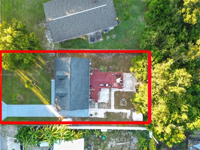 $255,900 | 3713 Wild Violet Avenue, Sebring, FL 33870