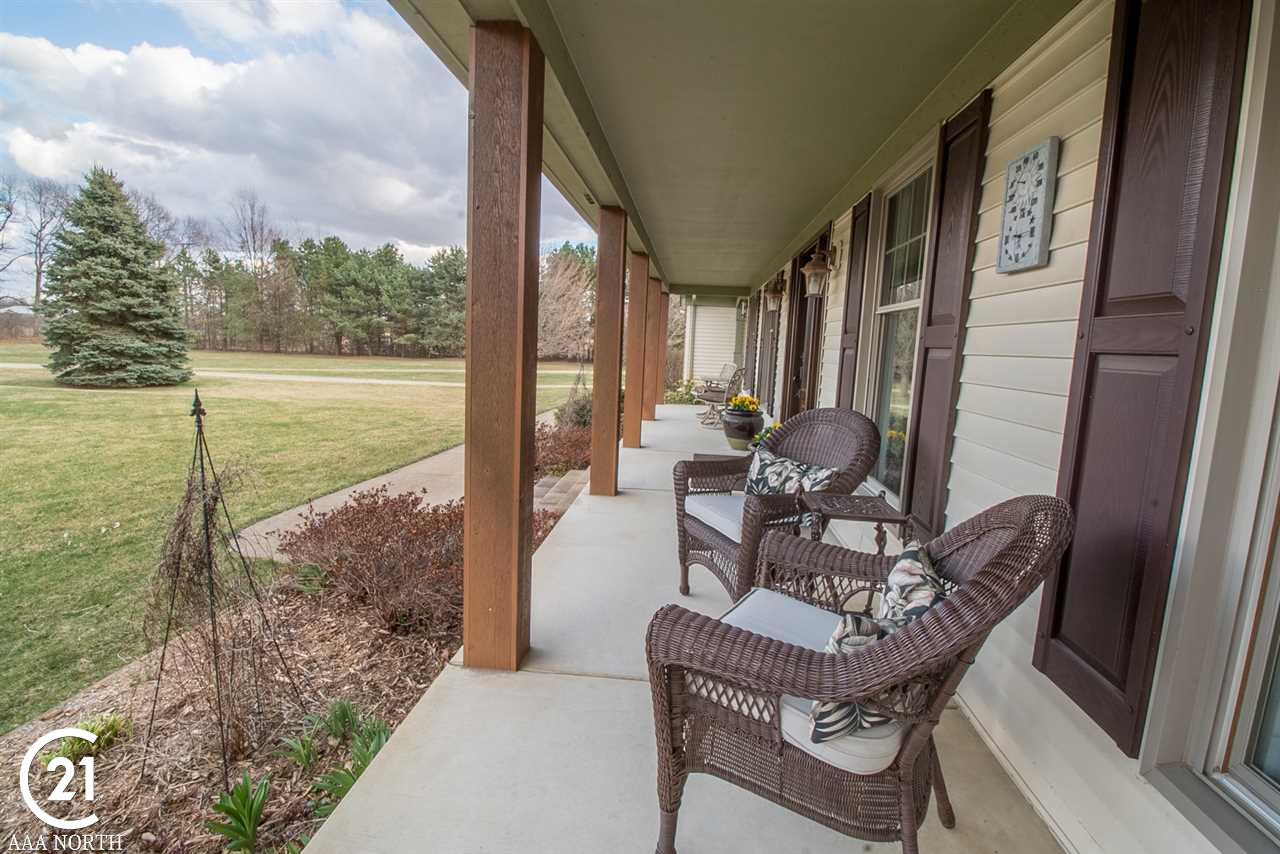 5900 Kidder Road Almont, MI 48003 - Photo 16 of 58 31375940-15.JPG