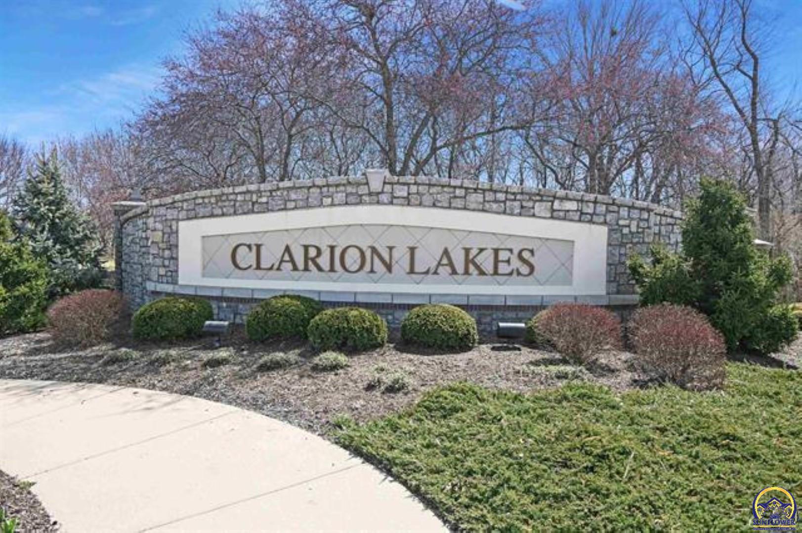 30 Southwest Postoak Drive Topeka, KS 66610 - Photo 2 of 3