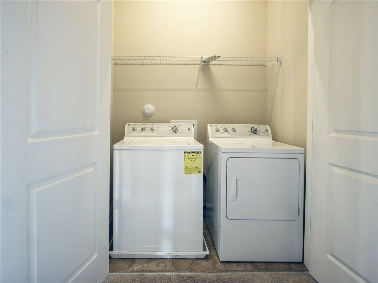2828 Carter Finley Place Raleigh, NC 27606 - Photo 17 of 21 Laundry