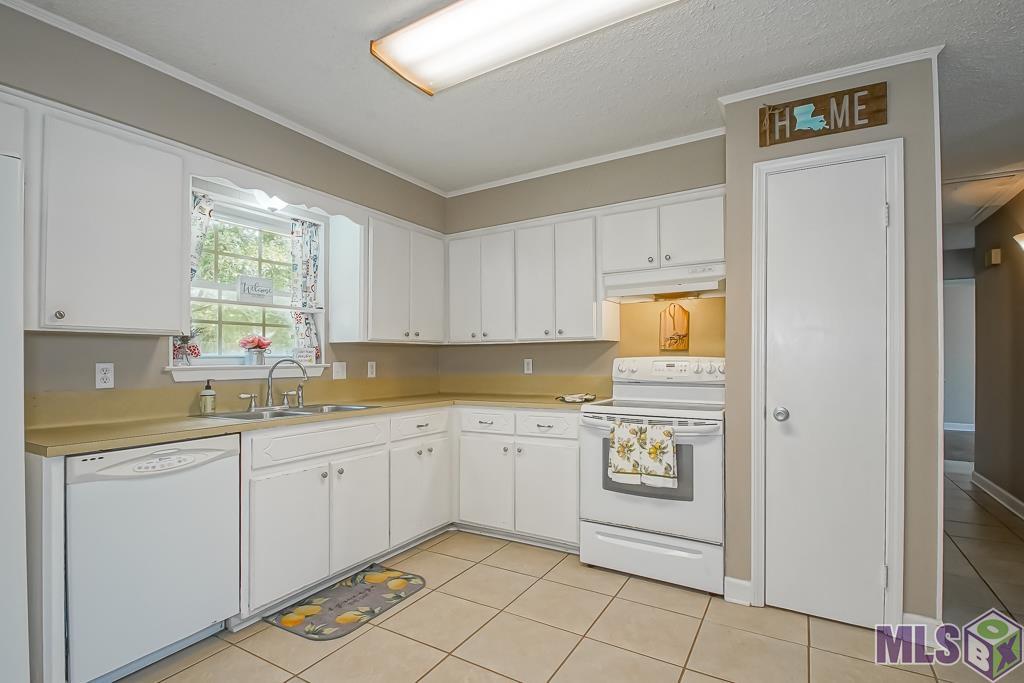 41126 Rhea Street Gonzales, LA 70737 - Photo 8 of 24 Gallery Image 8