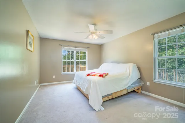 $599,000 | 151 Willard Lane, Hendersonville, NC 28792