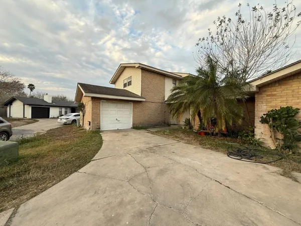 $225,000 | 2406-2408 Treasure Hills Court, Harlingen, TX 78550