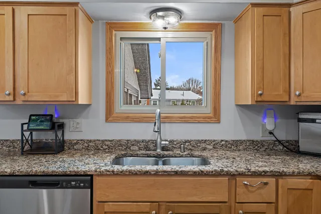 $700,000 | 8100 Imperial Drive, Franklin, WI 53132