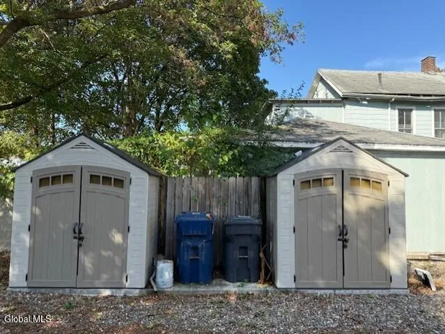 $1,200 | 92 Ontario Street, Cohoes, NY 12047