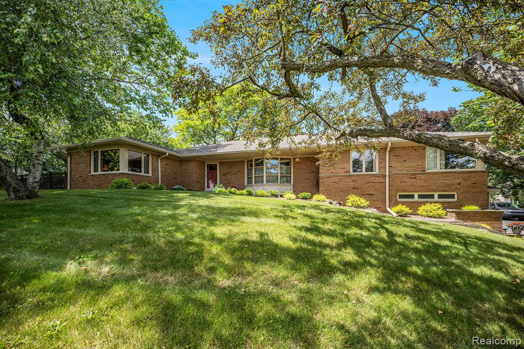 6400 North Rochester Road Rochester Hills, MI 48306 - Photo 1 of 51