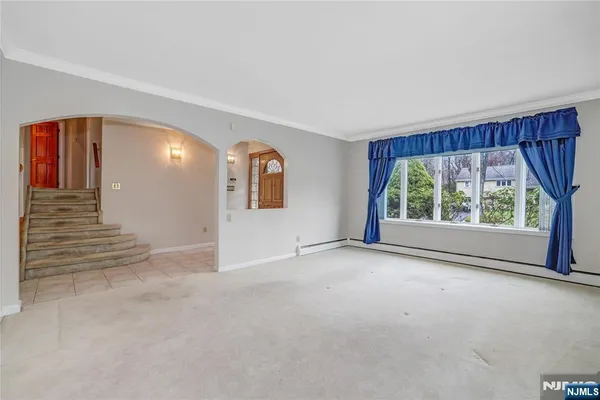 $1,499,000 | 31 Collins Avenue, Closter, NJ 07624