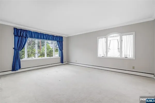$1,499,000 | 31 Collins Avenue, Closter, NJ 07624