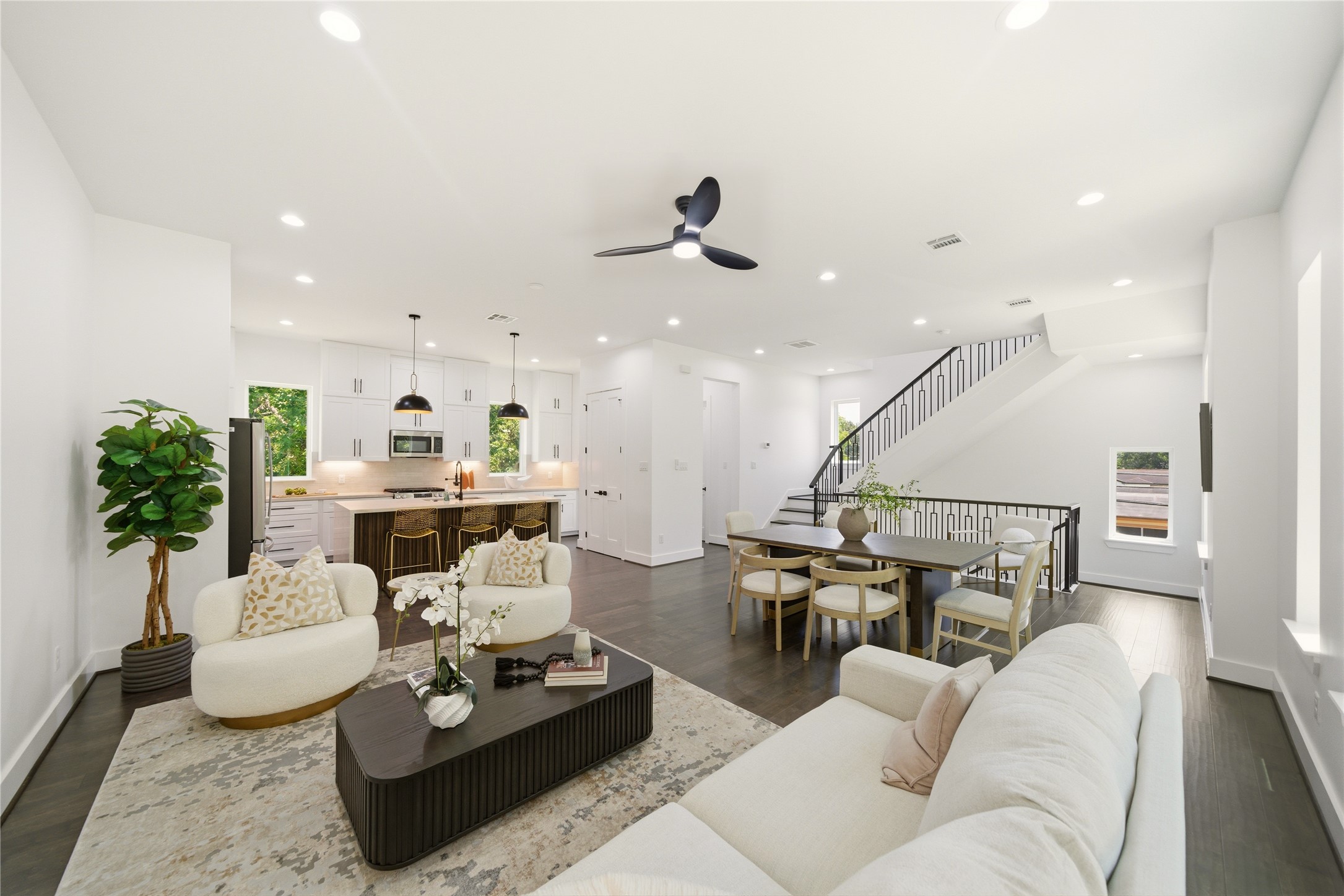 5024 Winnetka Street, Unit A Houston, TX 77021 - Photo 2 of 19 Open living concept at its finest. Filled with natural light and flow in every direction.