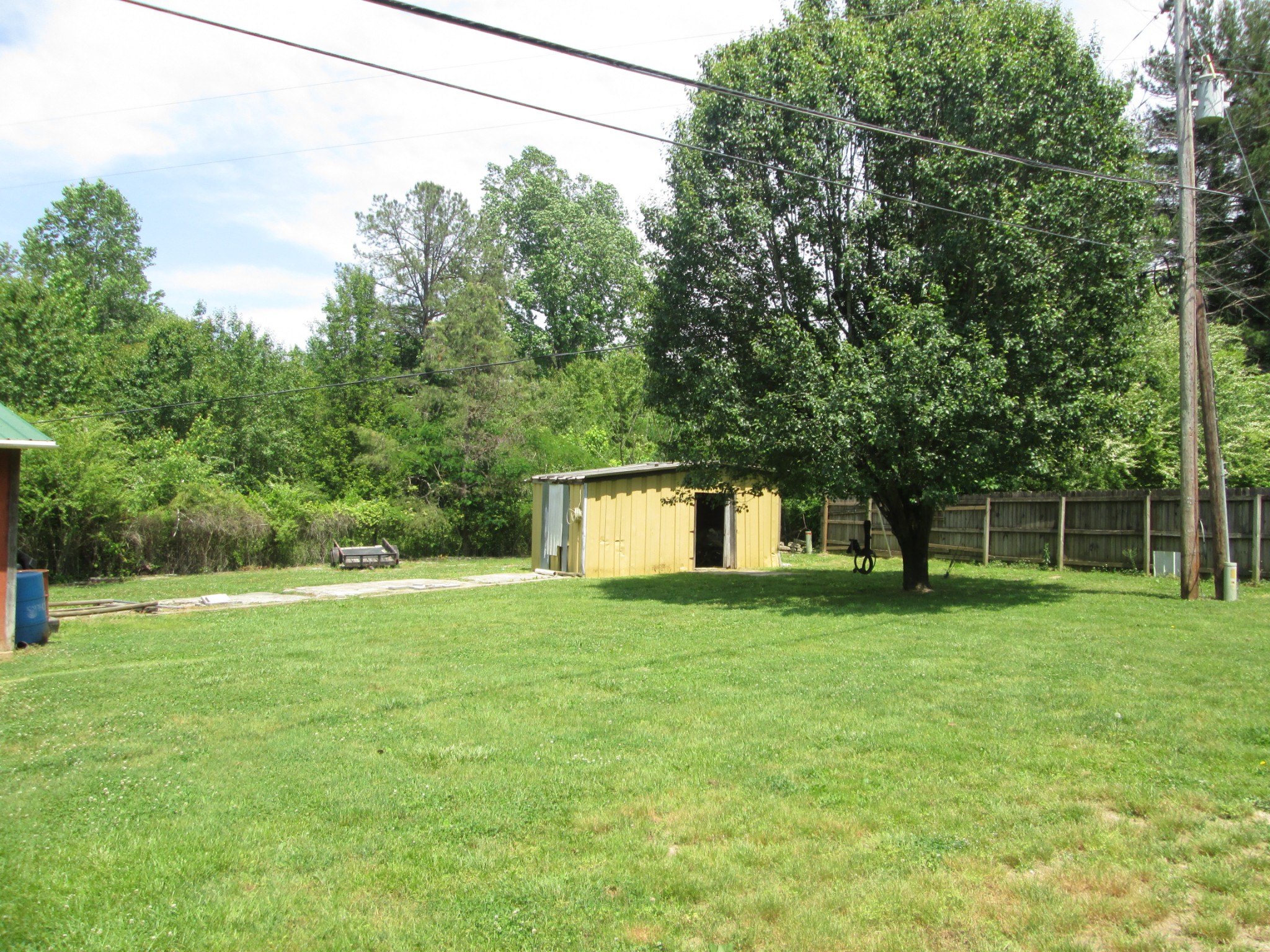 2413 Midway Road Smithville, TN 37166 - Photo 8 of 19 Gallery Image 8