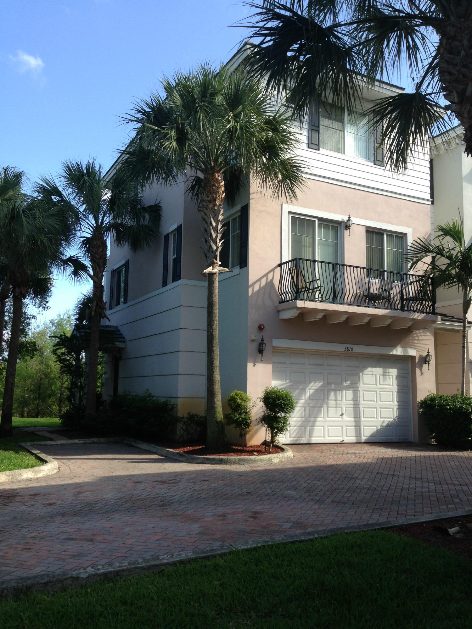 3810 Northwest 5th Terrace Boca Raton, FL 33431 - Photo 1 of 20 CORNER VIEW