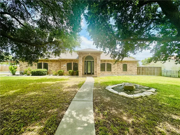 $524,900 | 1601 Dove Lane, Corpus Christi, TX 78418